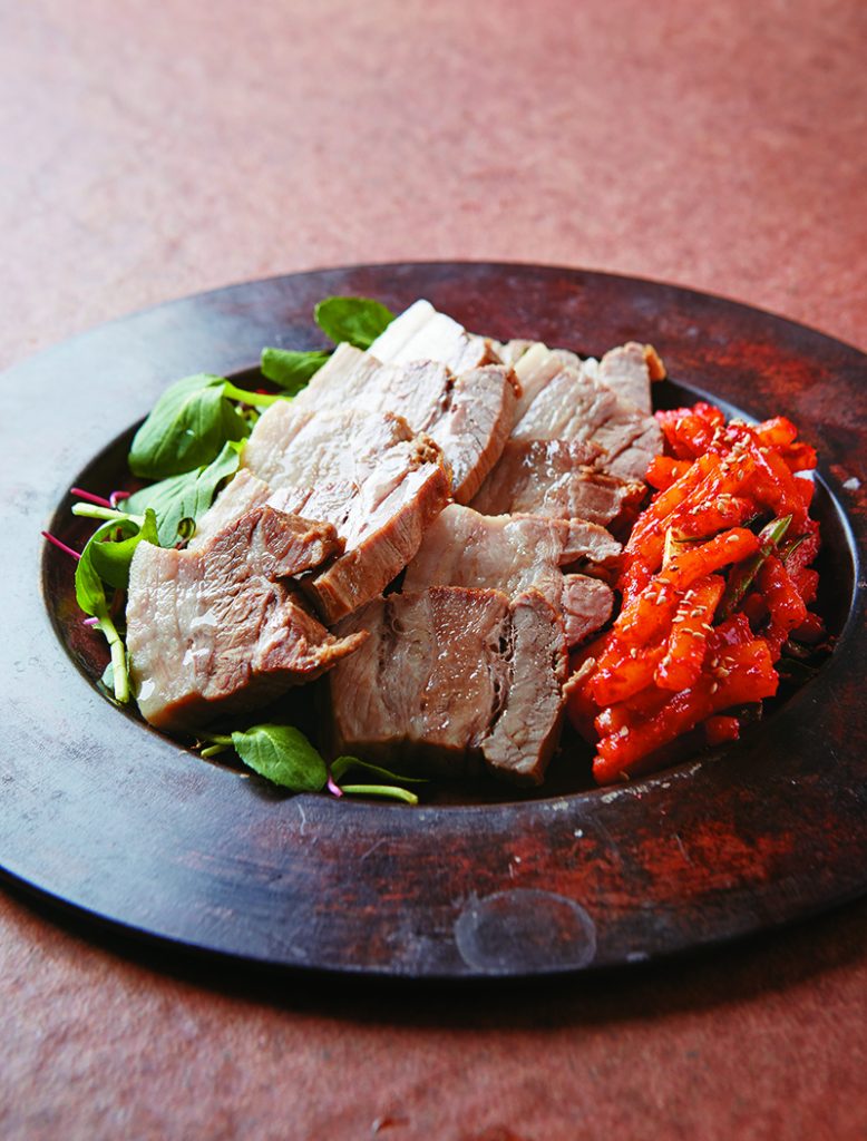 삼겹살 보쌈과 무 무침